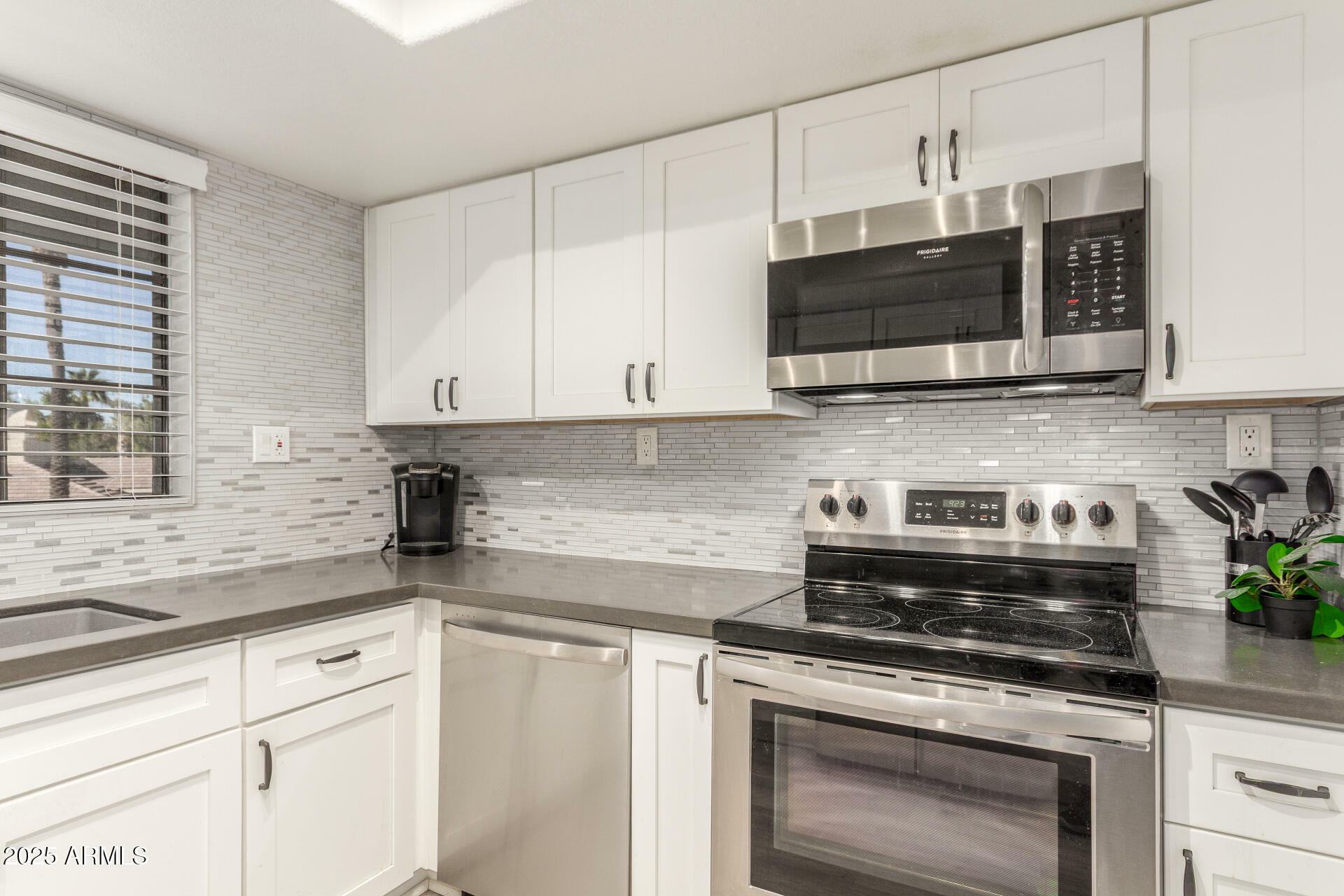 Property Photo: 6885 E Cochise Road 235 AZ 85253