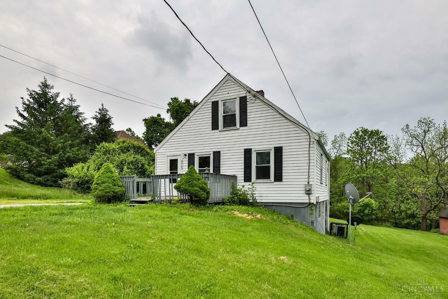 Property Photo: 5753 Boomer Road OH 45247