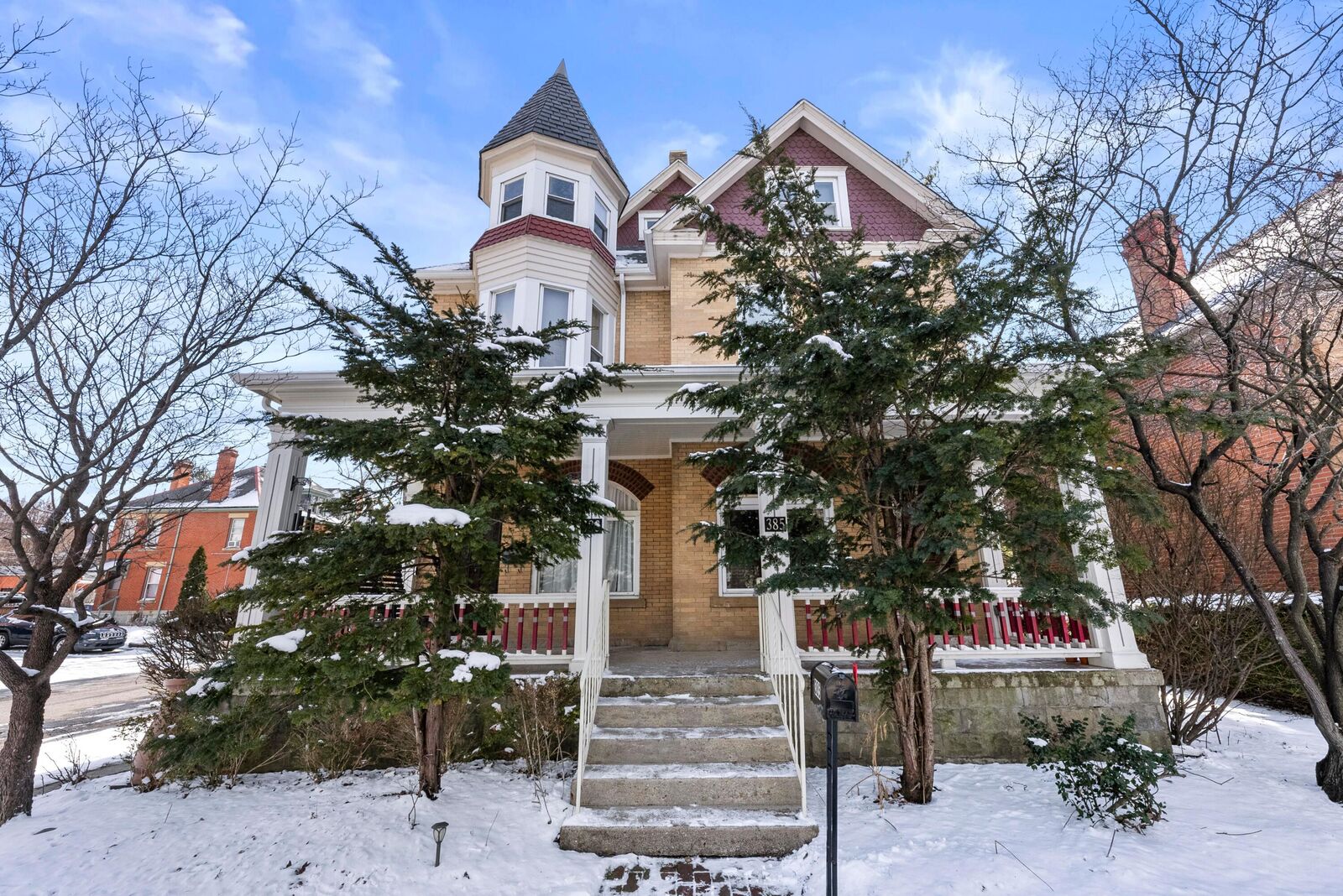 Property Photo:  385 King Avenue  OH 43201 