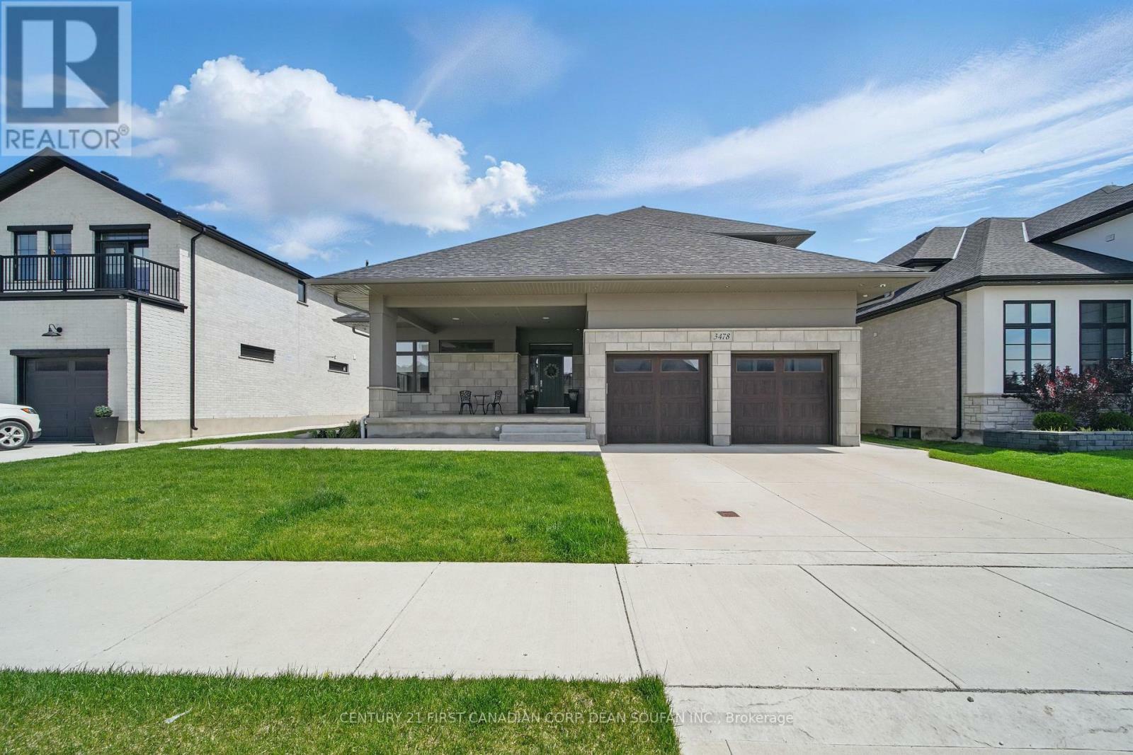 Photo de la propriété: 3478 Silverleaf Chase ON N6P 0G8