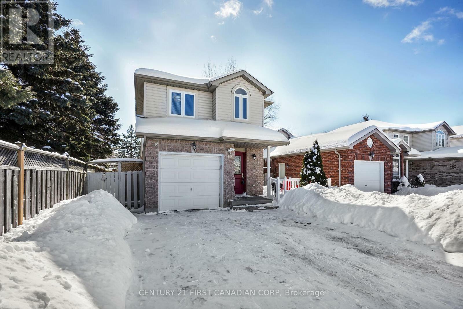 Property Photo:  535 Ridgeview Drive  ON N5Y 6H8 