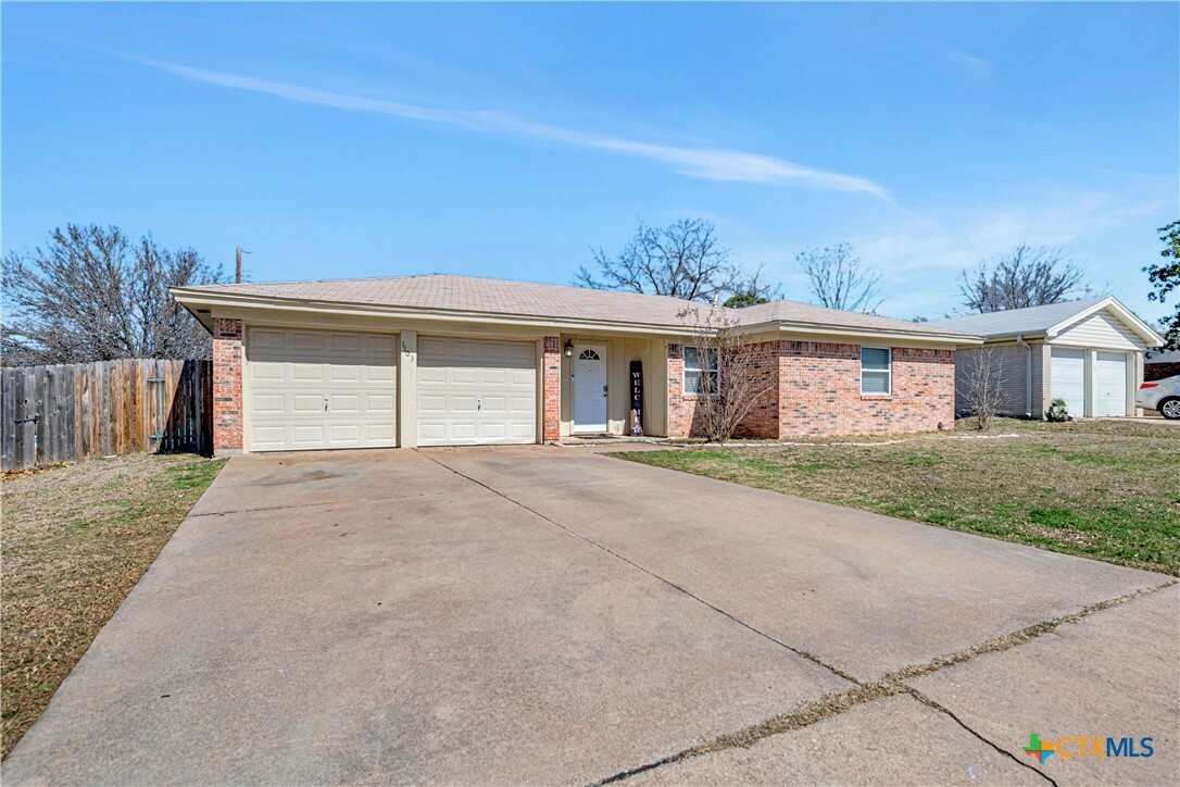 Property Photo:  1103 Magnolia Avenue  TX 76522 