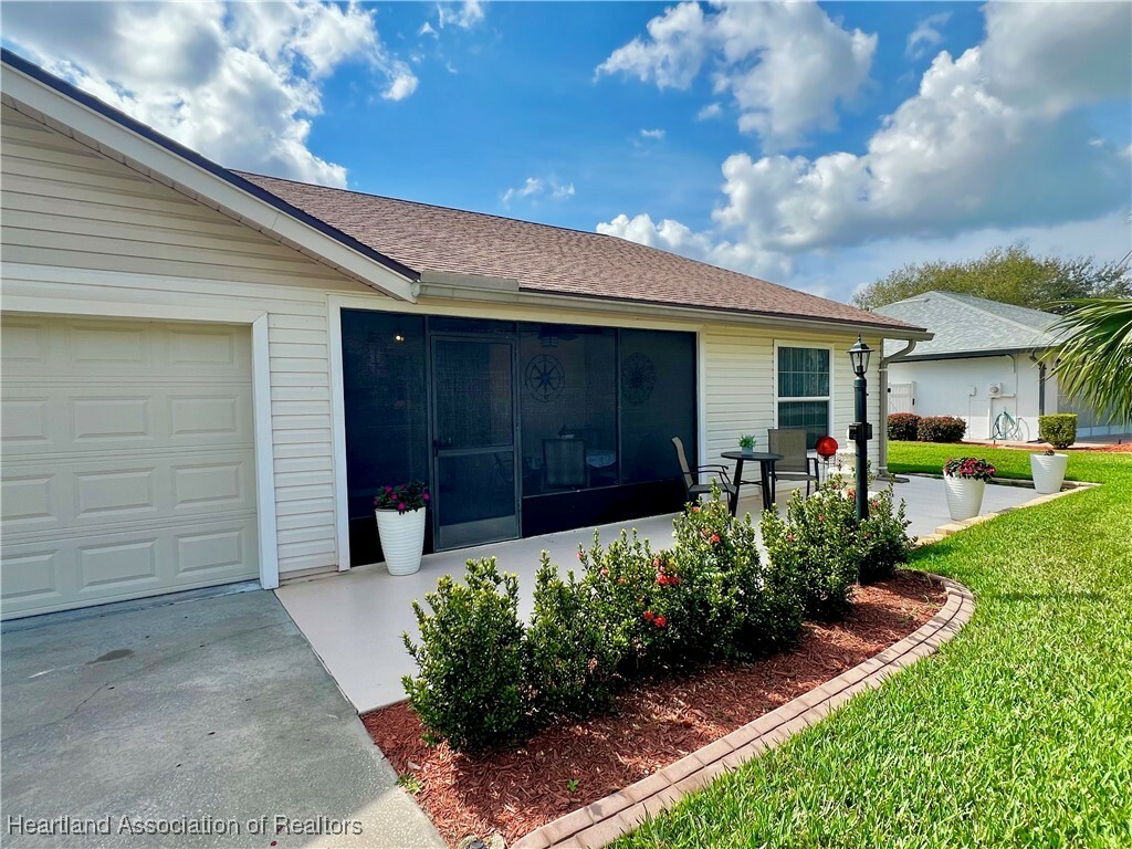 Property Photo:  2 Grandview Boulevard  FL 33852 