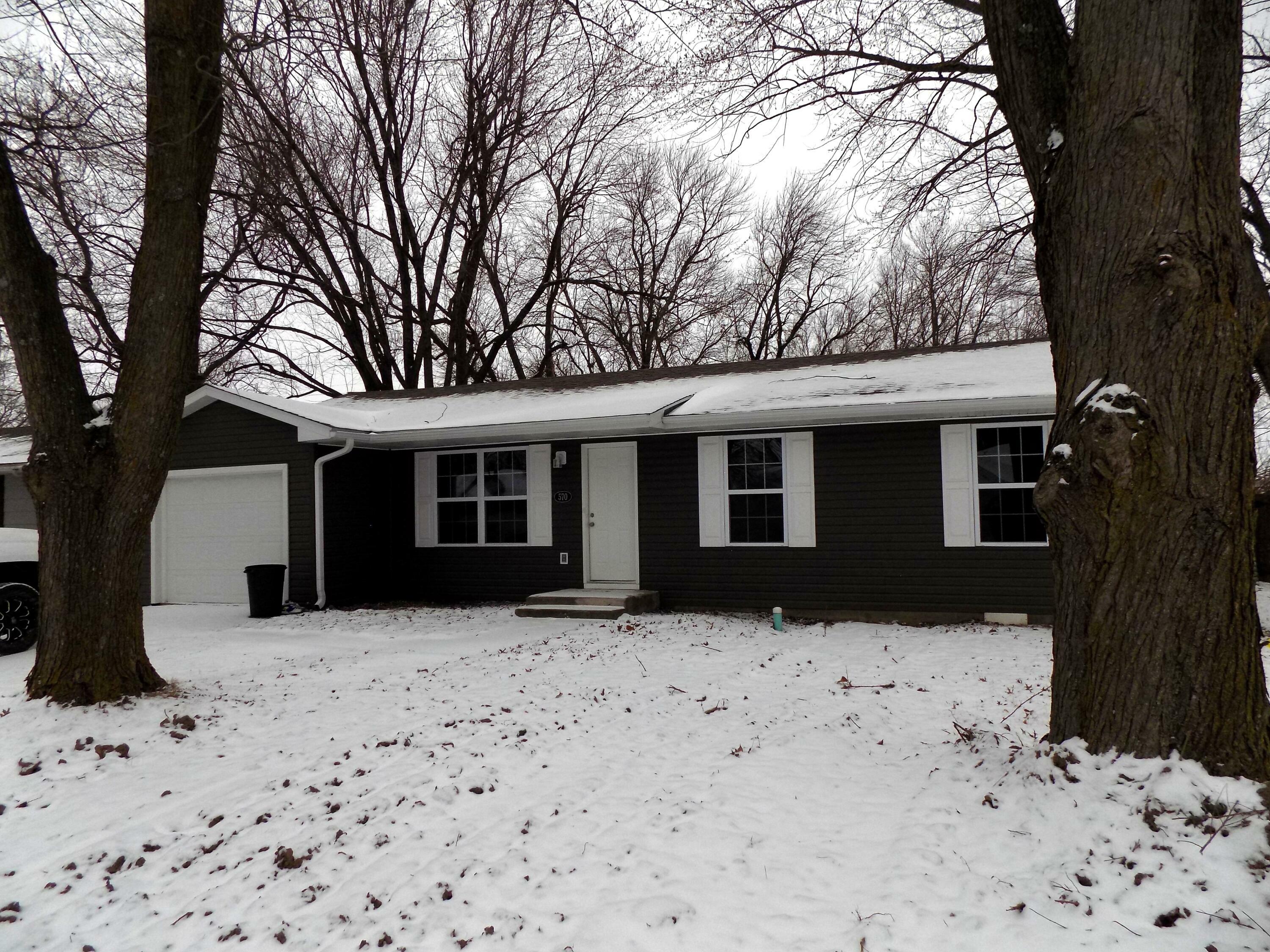 Property Photo:  570 Tidball Avenue  MO 65240 