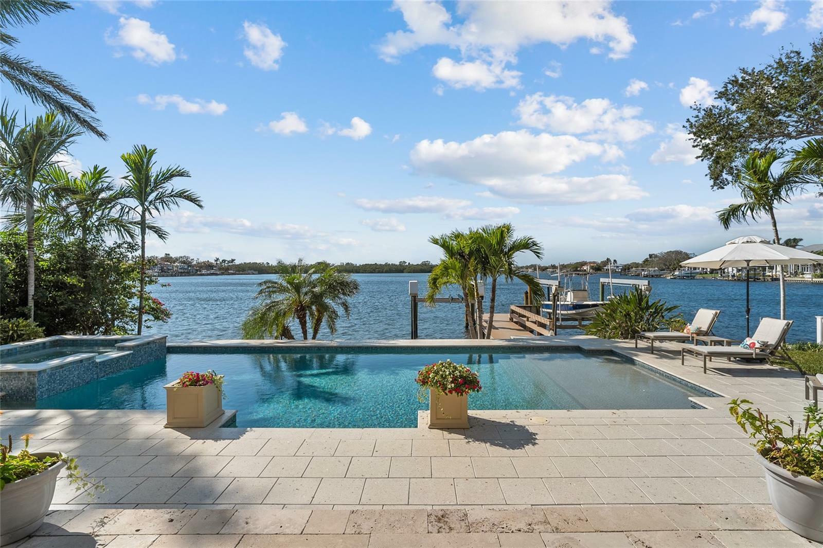 Property Photo: 1100 Cordova Boulevard NE FL 33704