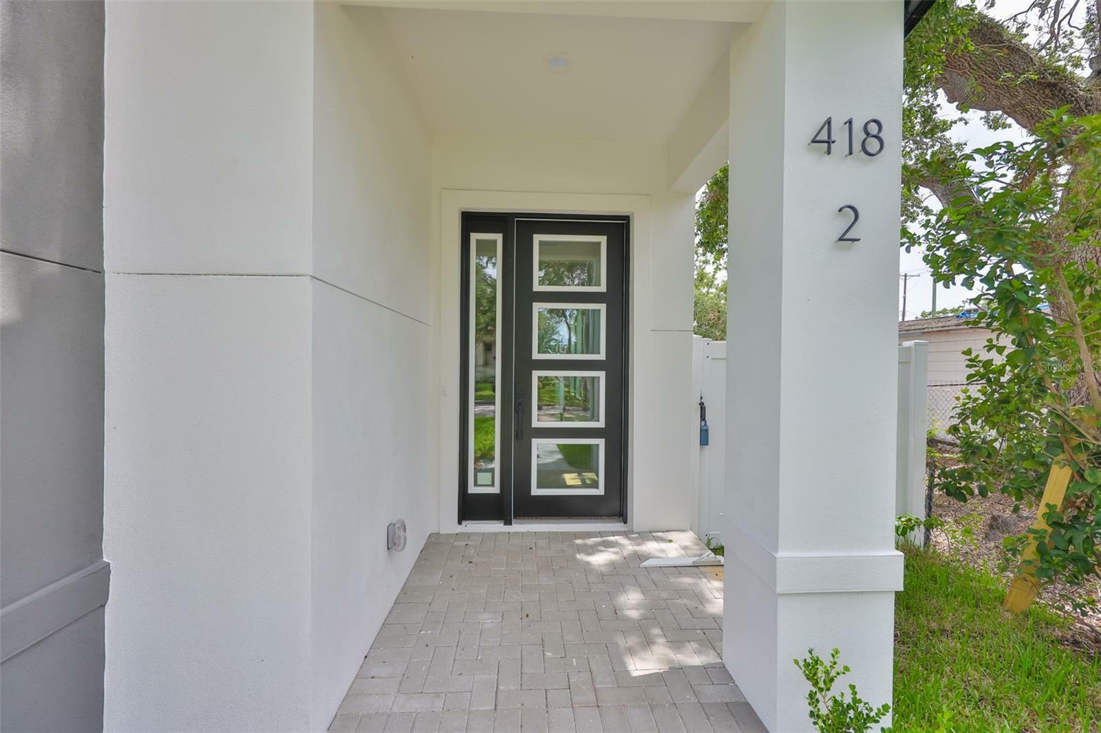 Property Photo:  418 W Frances Avenue 2  FL 33602 
