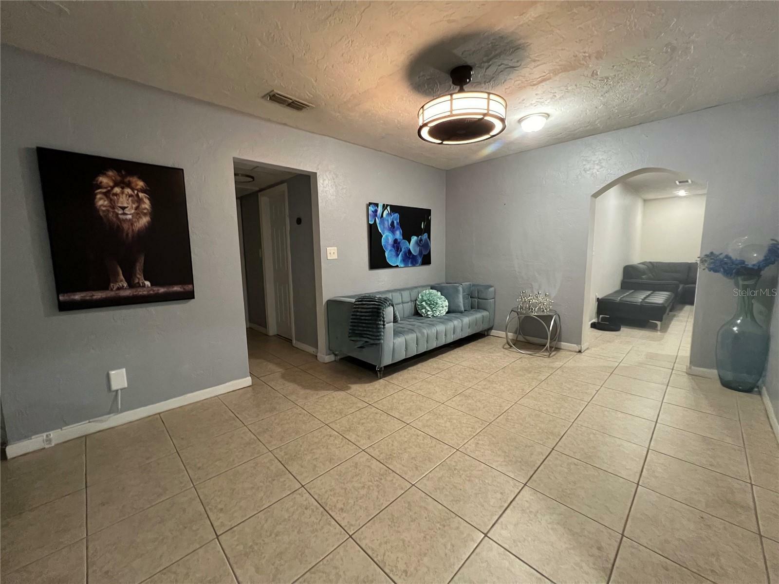 Property Photo:  815 NW 34th Avenue  FL 32609 