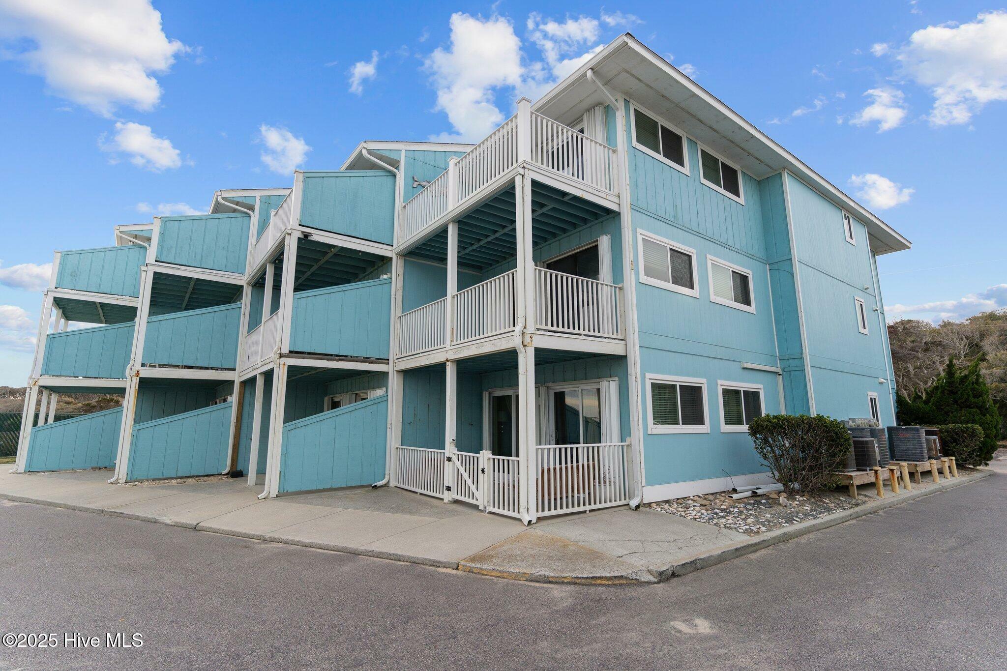 Property Photo:  1437 Fort Fisher Boulevard I1  NC 28449 