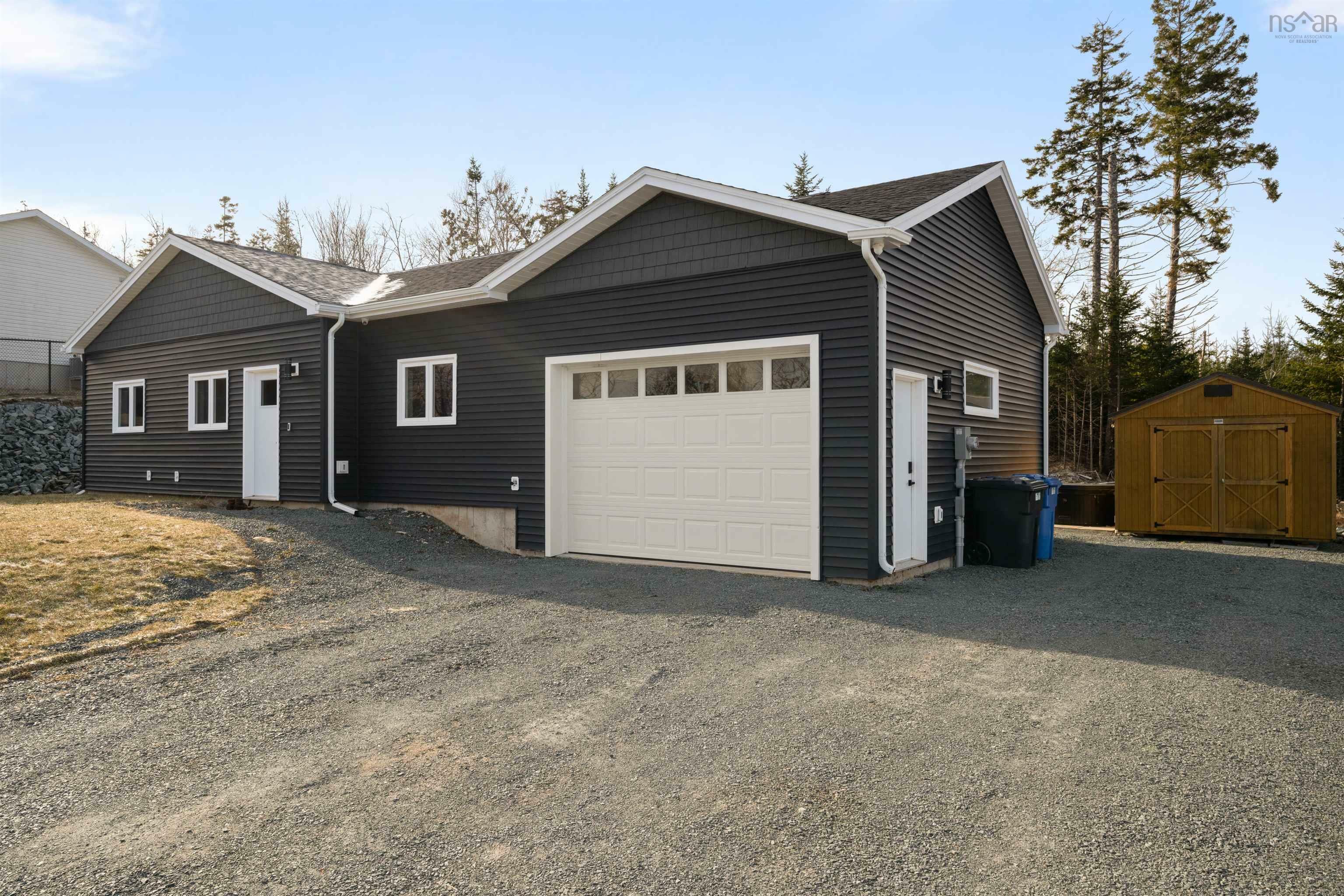 Property Photo:  31 Shelly Crescent  NS B0J 2L0 