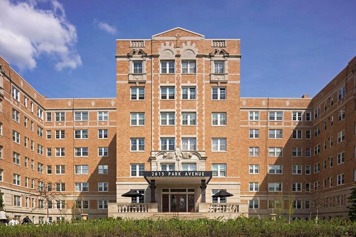 Property Photo: 2615 Park Avenue 518 MN 55407