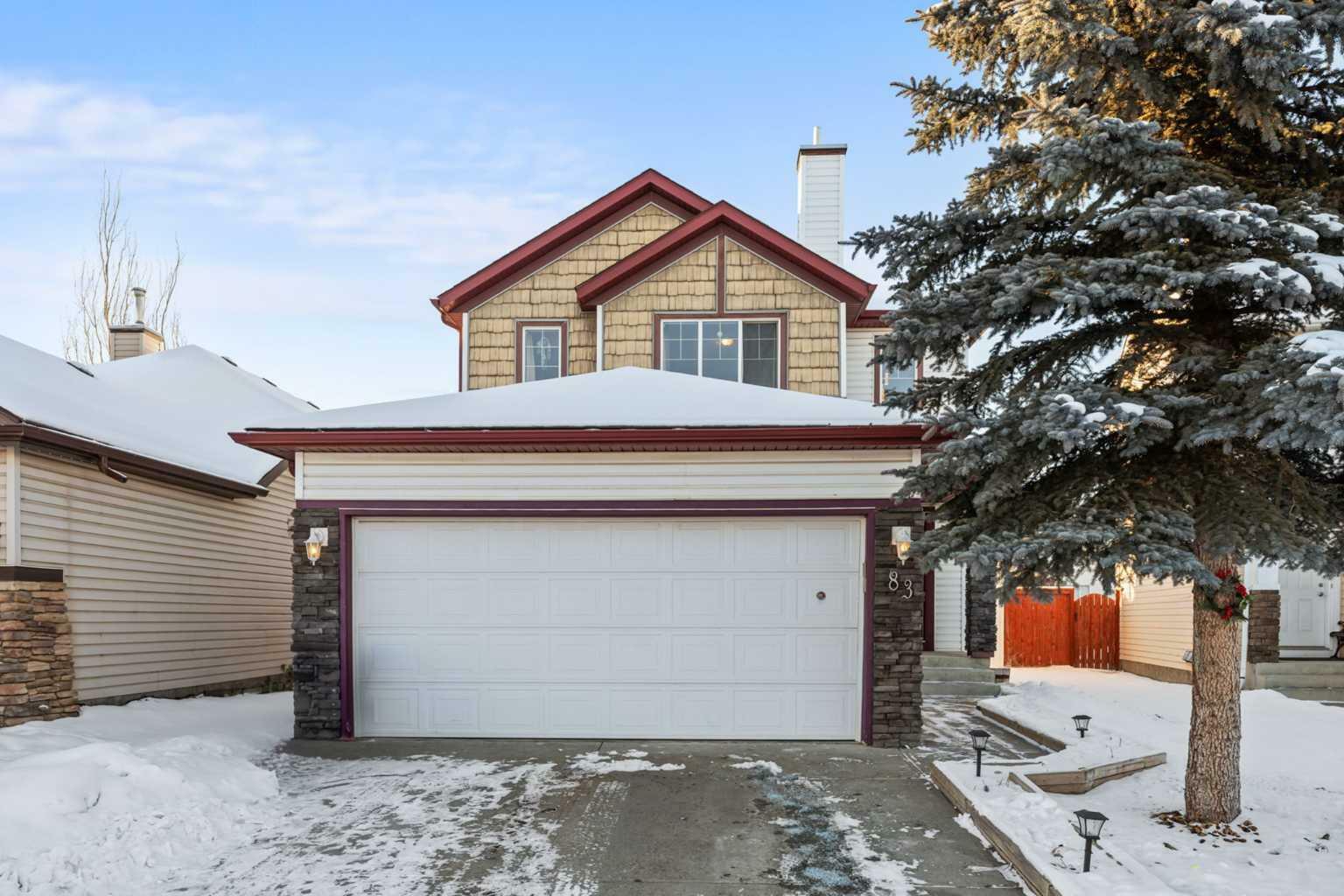 Property Photo:  83 Cimarron Trail  AB T1S 2E5 