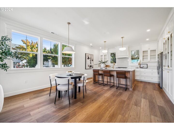 Property Photo: 2458 SE Cora St OR 97202