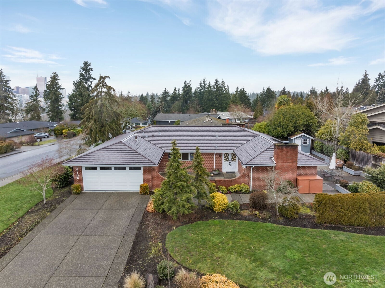 Property Photo:  12108 SE 14th Street  WA 98005 