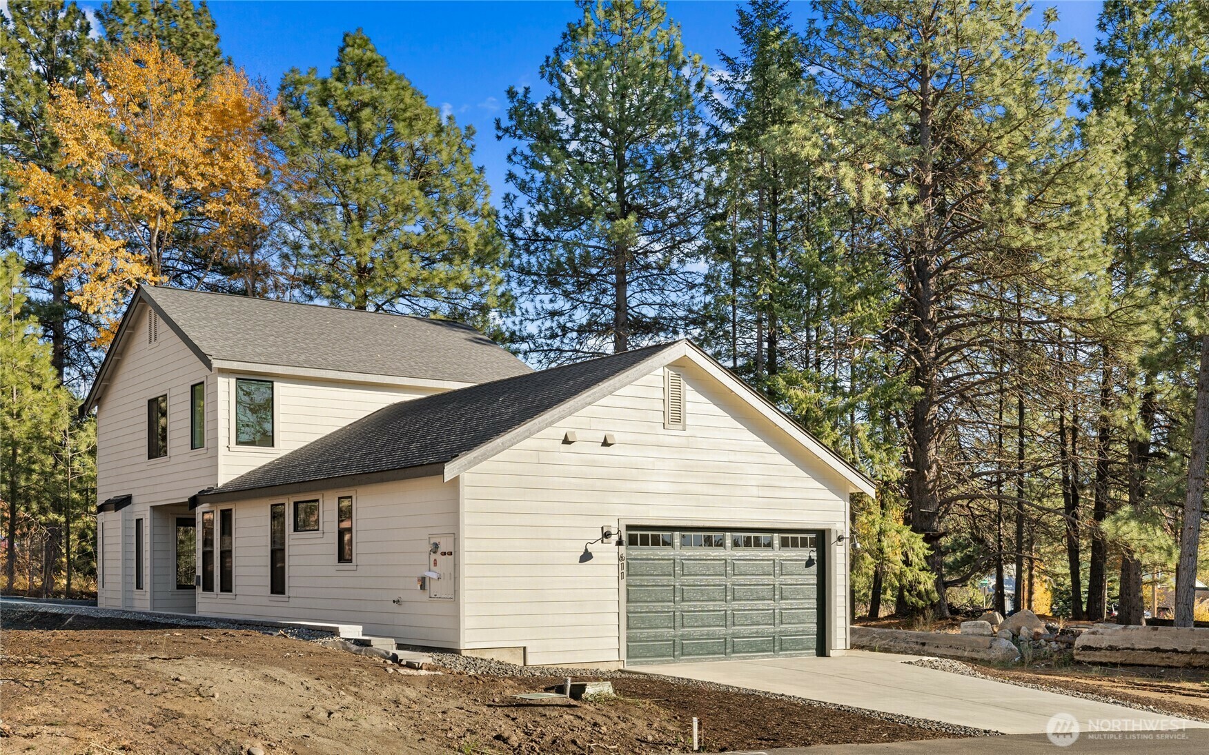 Property Photo: 604 Compass Place 23 WA 98922