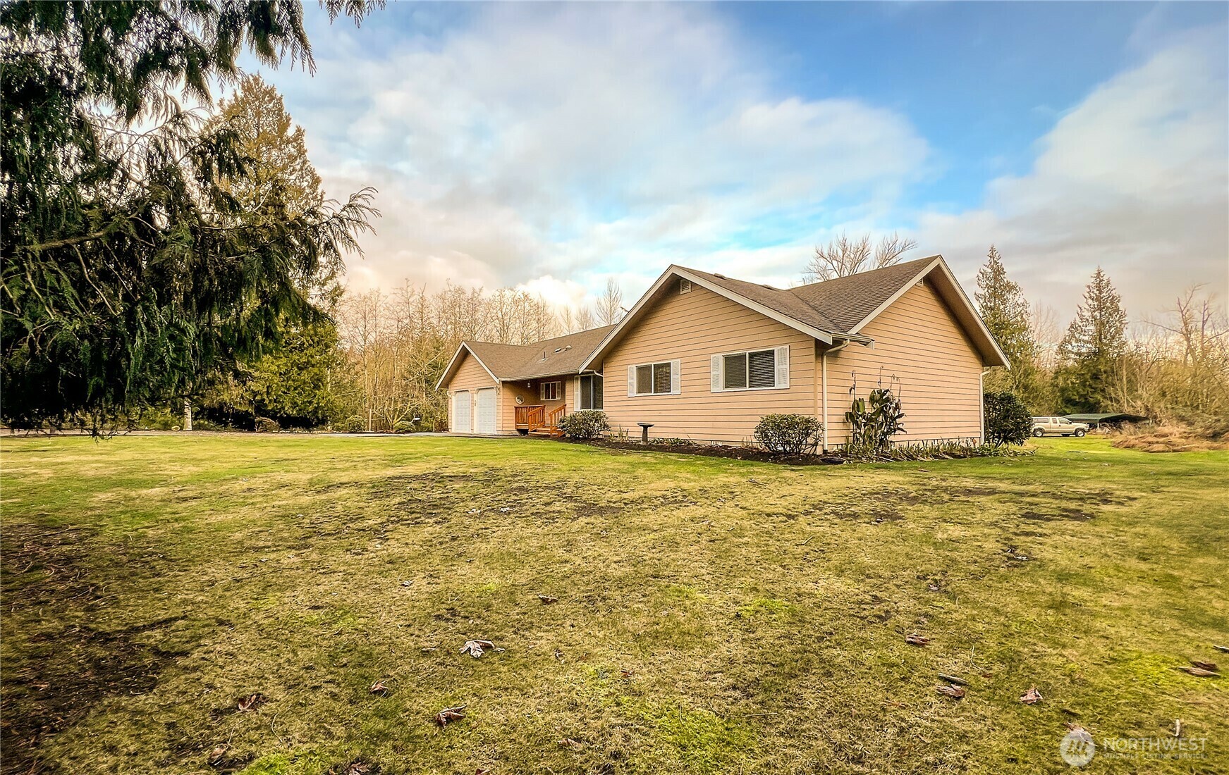 9554  Weidkamp Rd.  Lynden WA 98264 photo