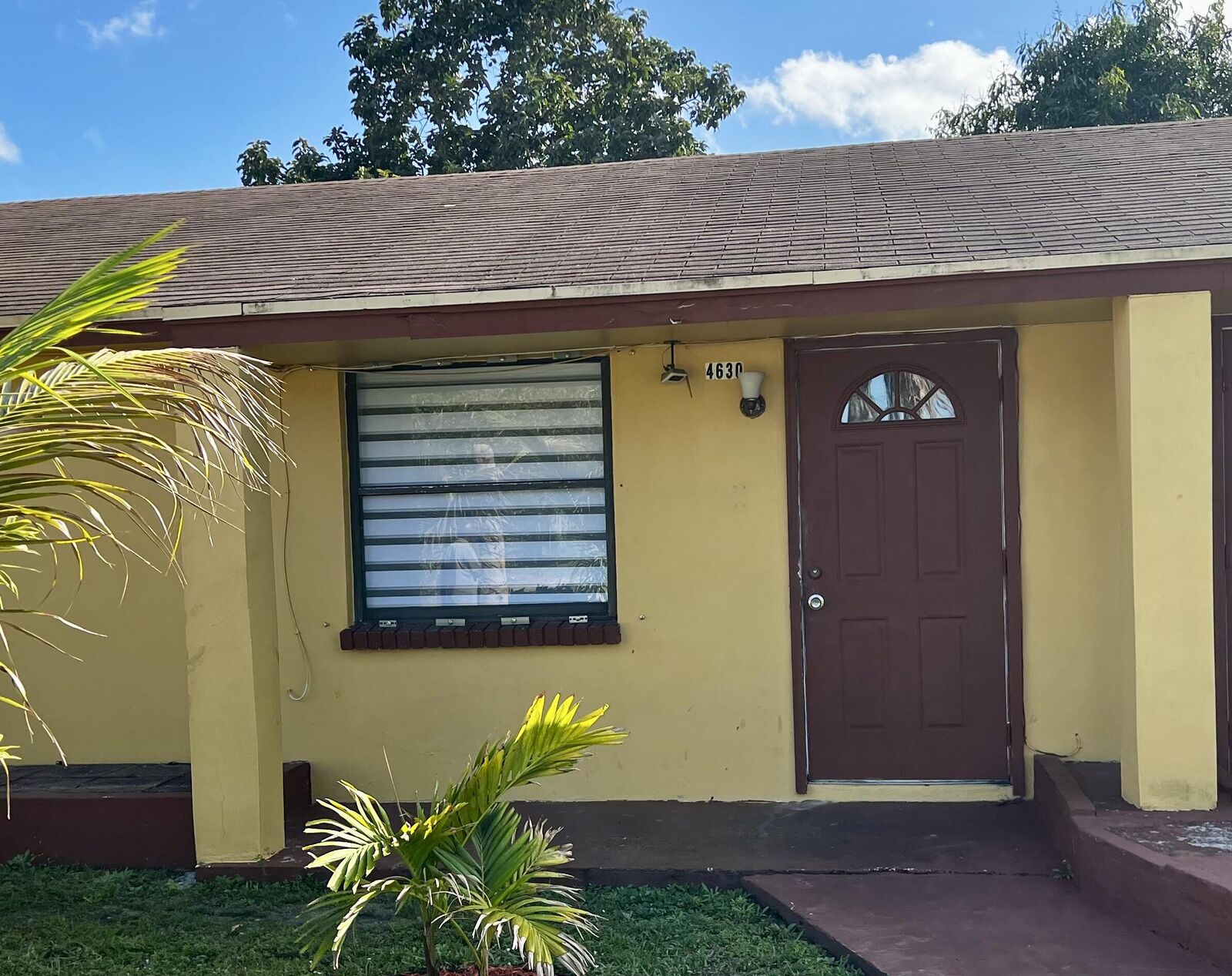 Property Photo: 4630 NE Myrtle Lane FL 33417