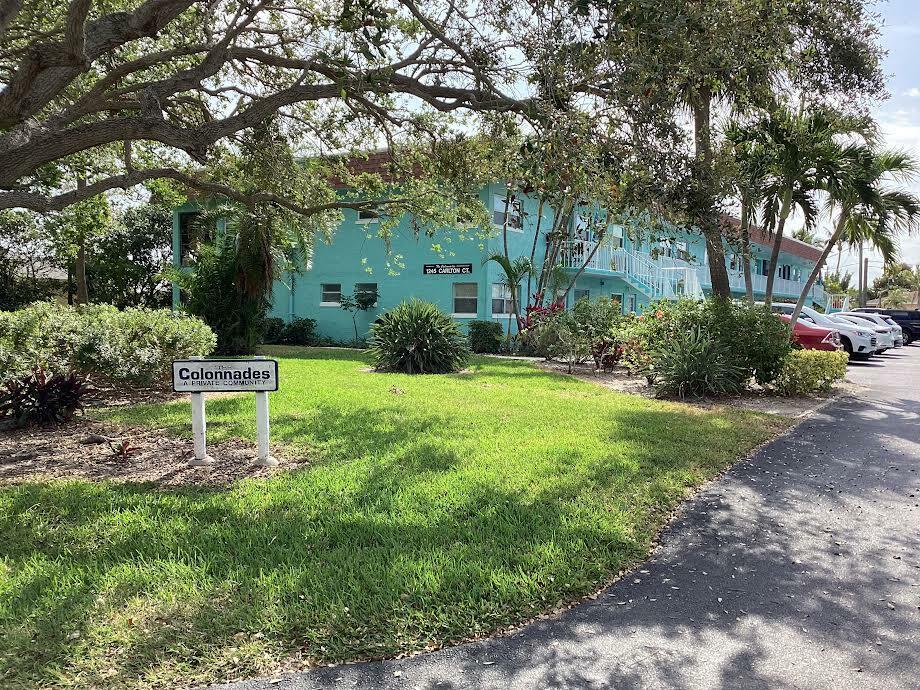 Property Photo: 1245 N Carlton Court 206 FL 34949