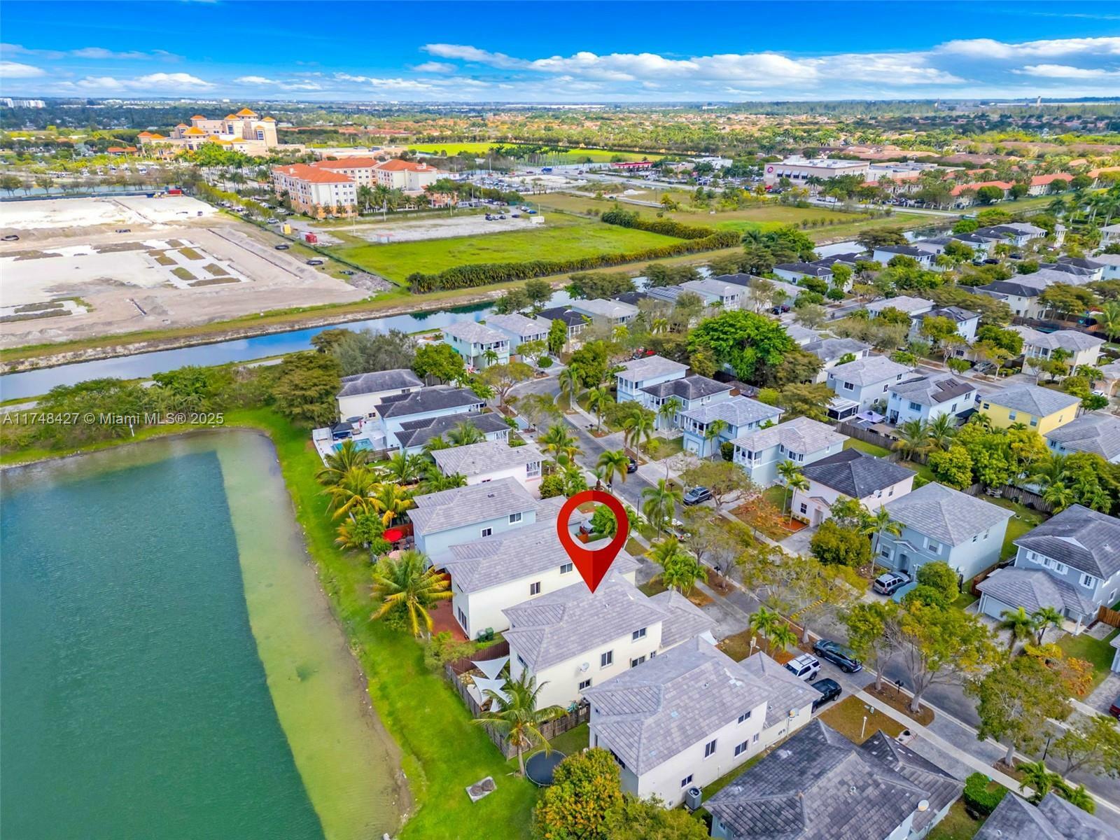 Property Photo:  360 NE 31st Ave  FL 33033 