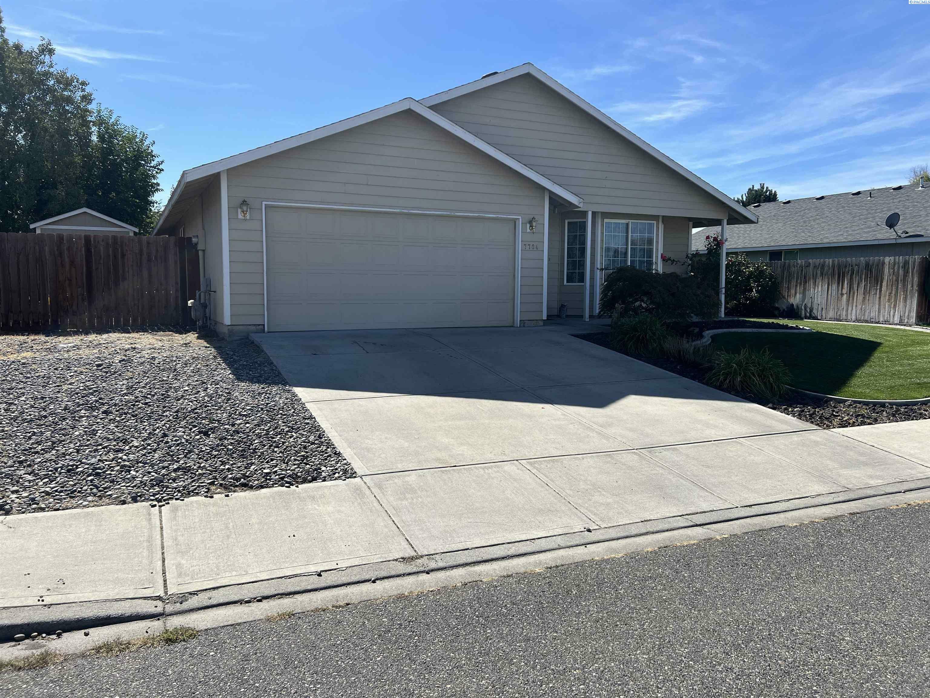 Property Photo:  7704 Estevan Dr  WA 99301 