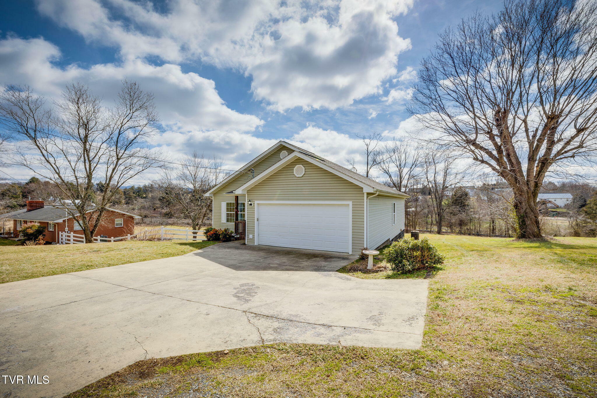 Property Photo:  514 Spring Street  TN 37659 