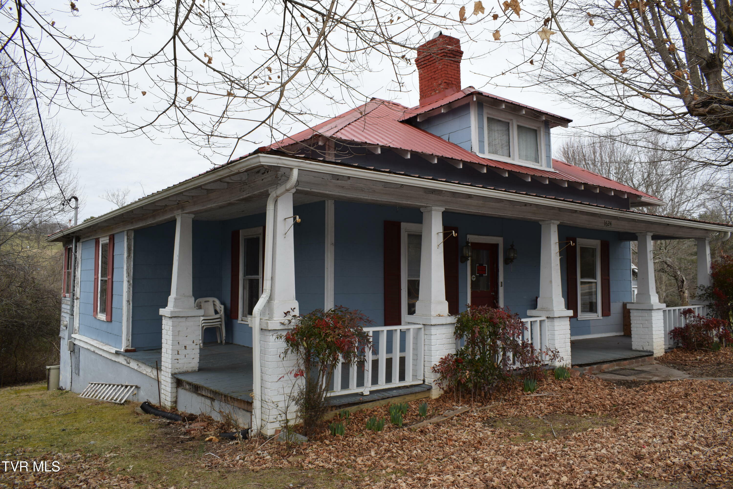 Property Photo:  1624 Old State Route 34  TN 37690 