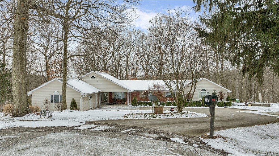 121 McKenney Dr  Brighton Twp PA 15009 photo