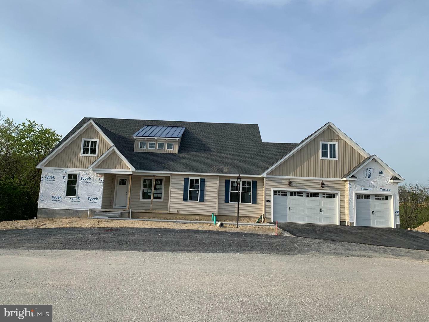 Property Photo: 118 Onyx Drive Lot 52 PA 17331