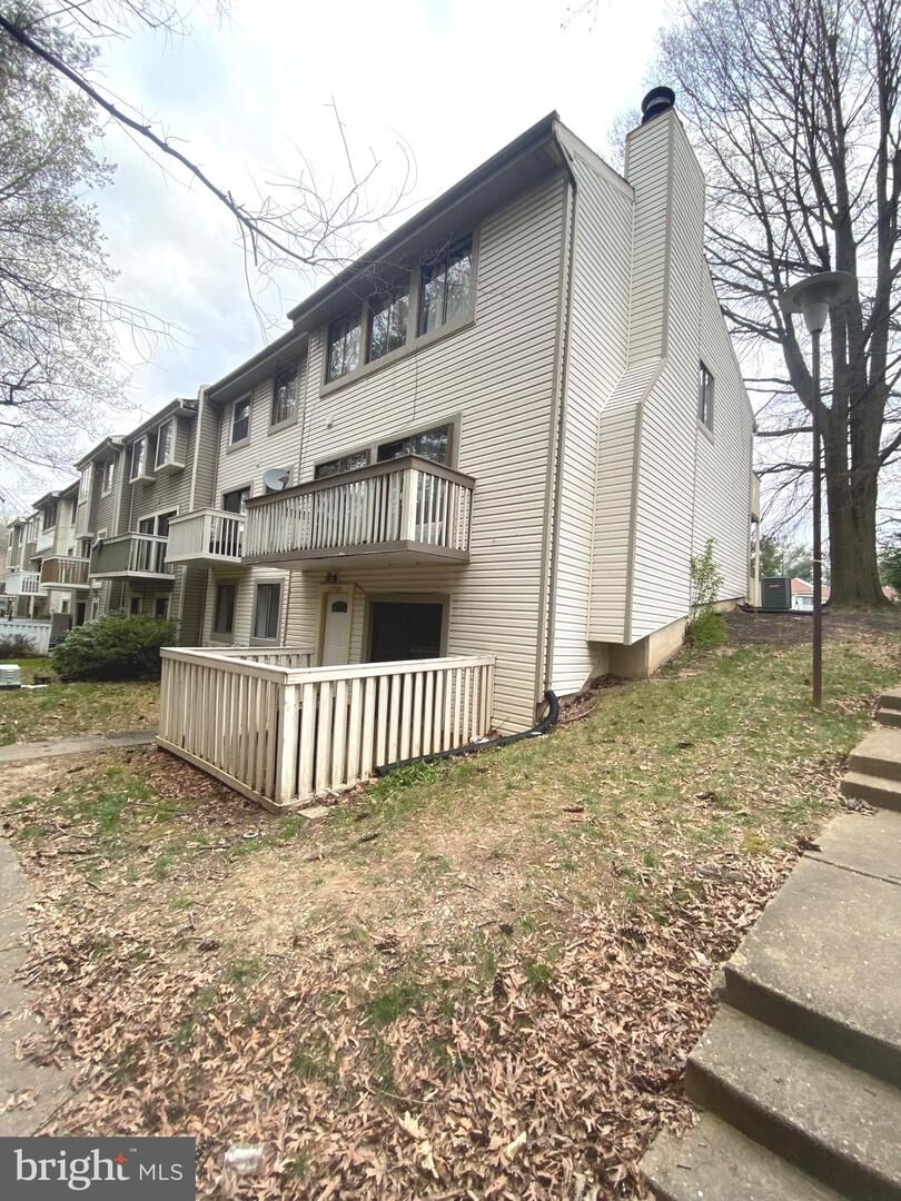 Property Photo: 12790 Cara Drive 5 VA 22192