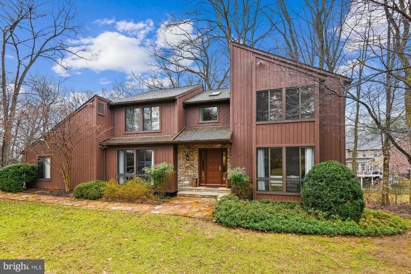 Property Photo:  2911 Old Court Road  MD 21208 