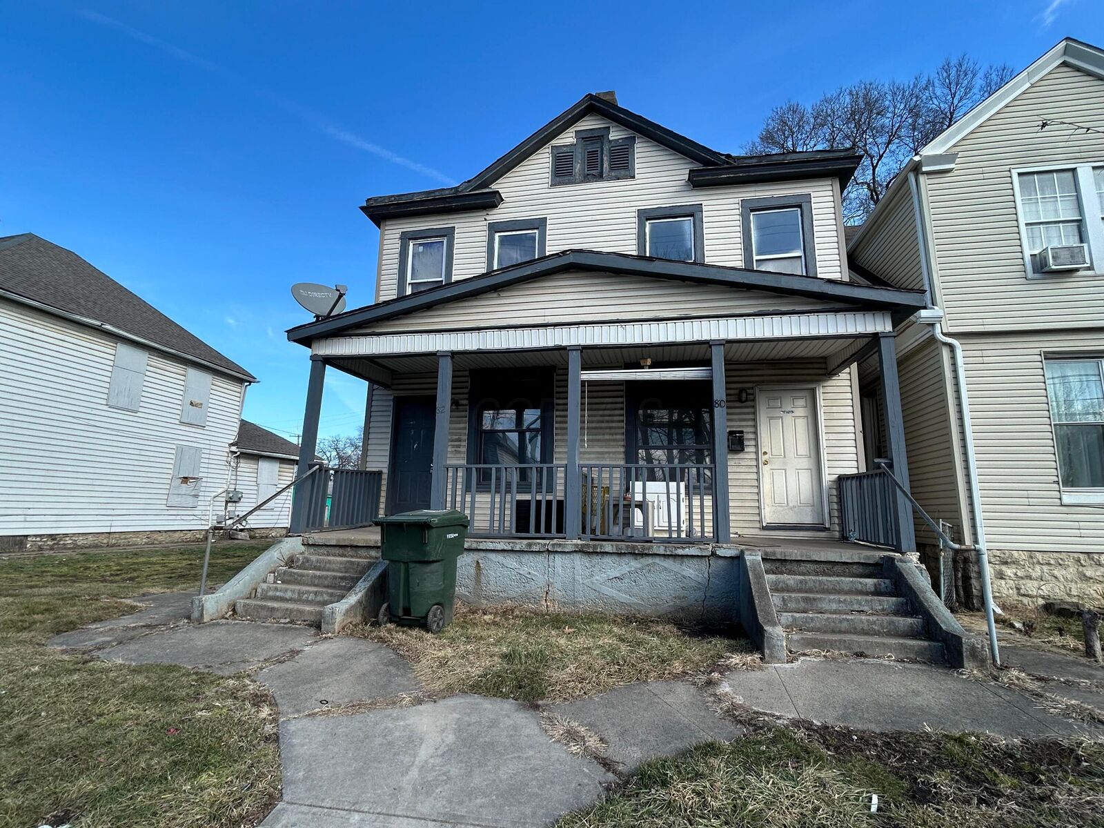 Property Photo:  82 N Central Avenue  OH 43222 