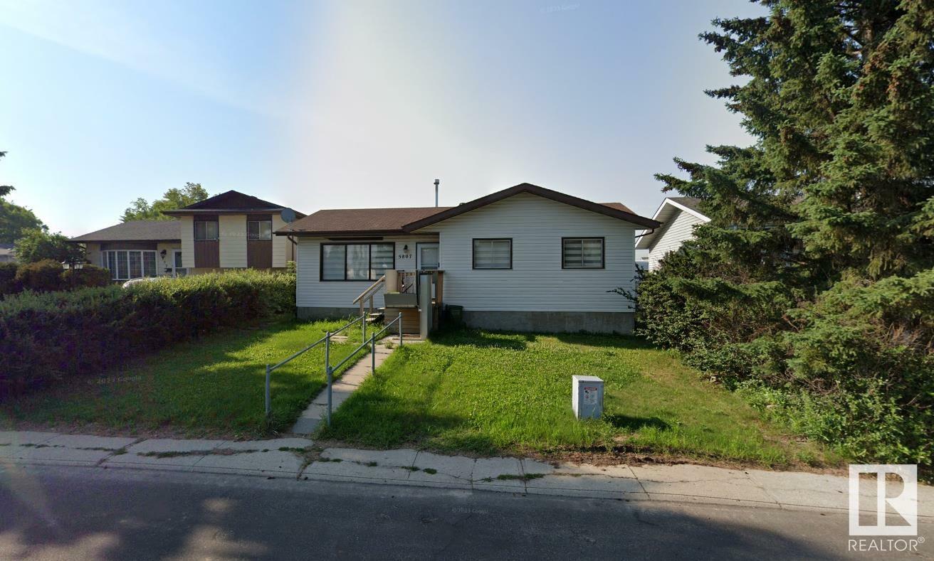 5807 11 Ave NW  Edmonton AB T6L 3A7 photo