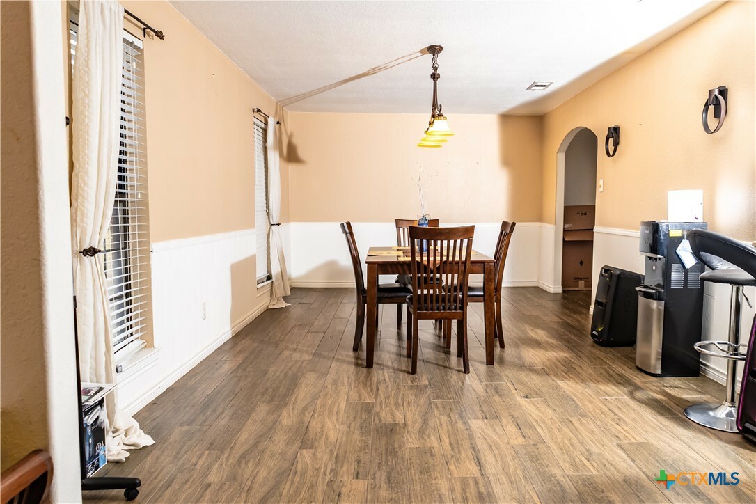 Property Photo: 2106 Antelope Trail TX 76548