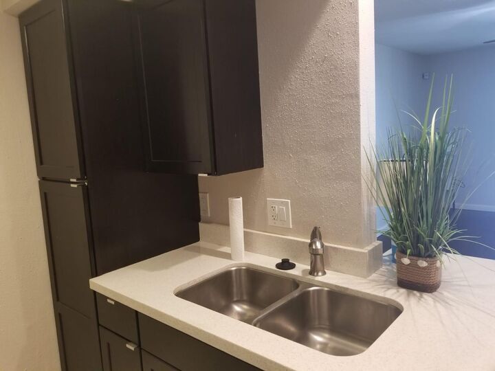 Property Photo:  4633 Wild Indigo Street 559  TX 77027 