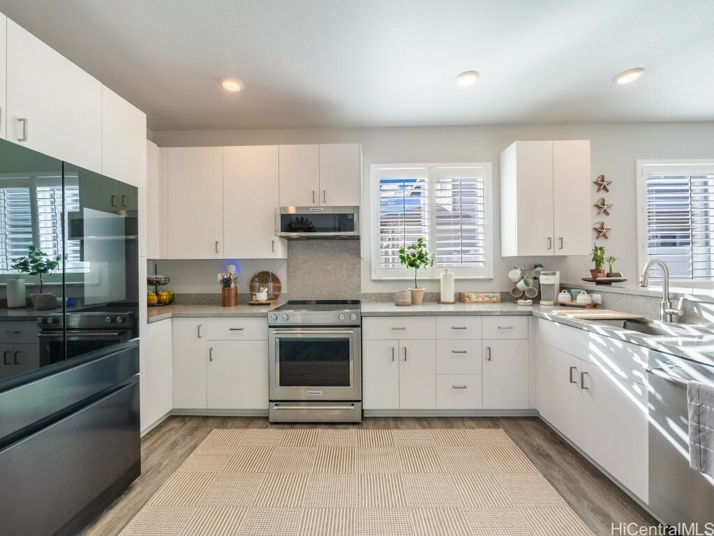 Property Photo: 91-1826 Kapeku Loop HI 96706