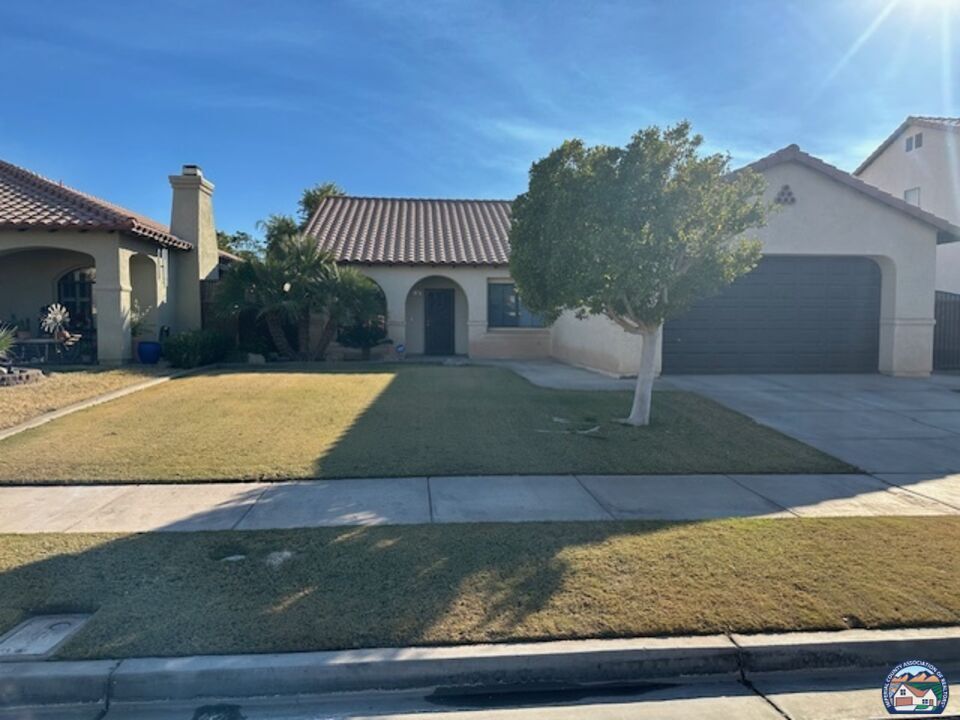 Property Photo: 1103 Jacaranda Dr CA 92243