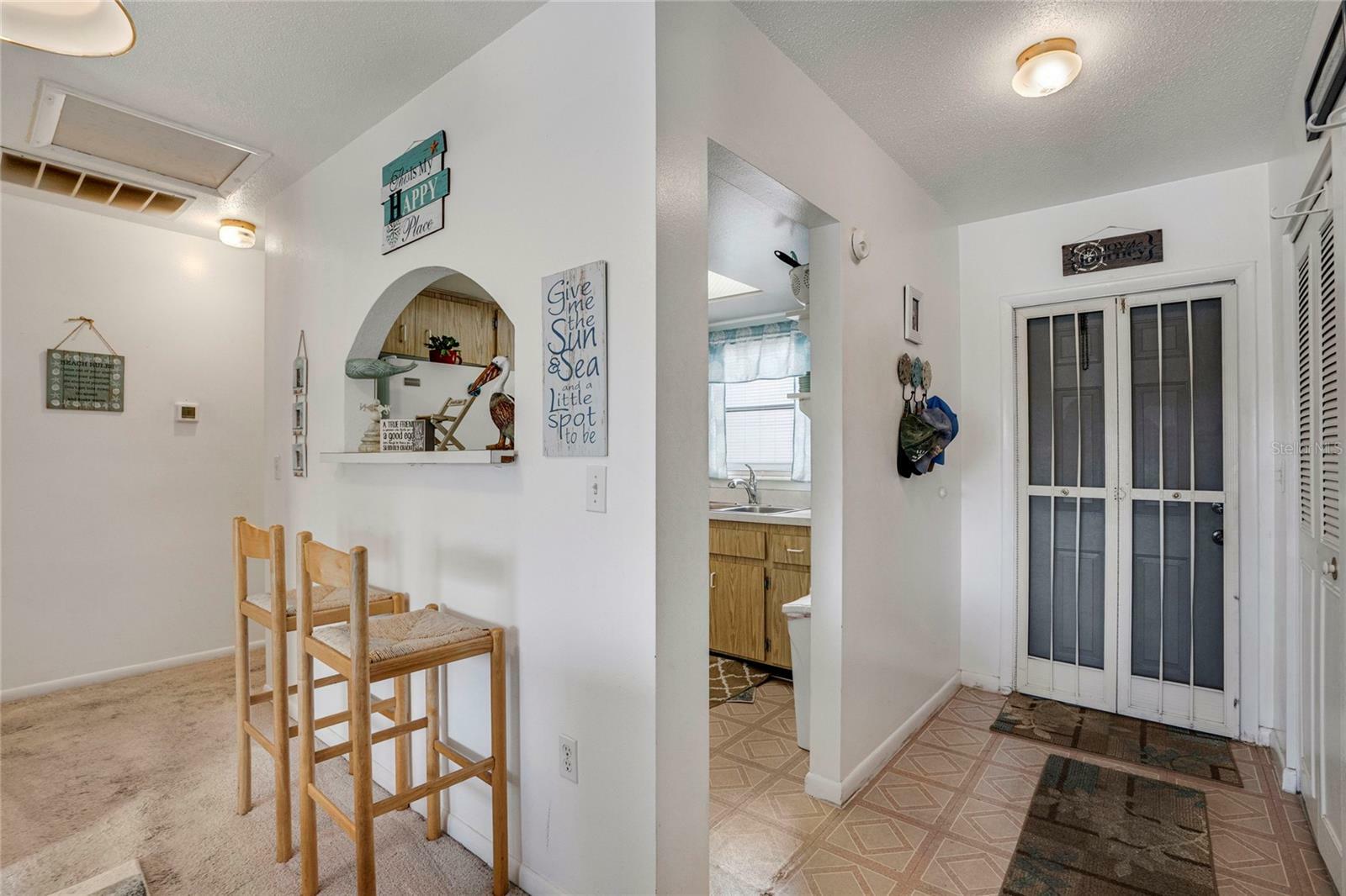 Property Photo: 2907 51st Avenue W FL 34205