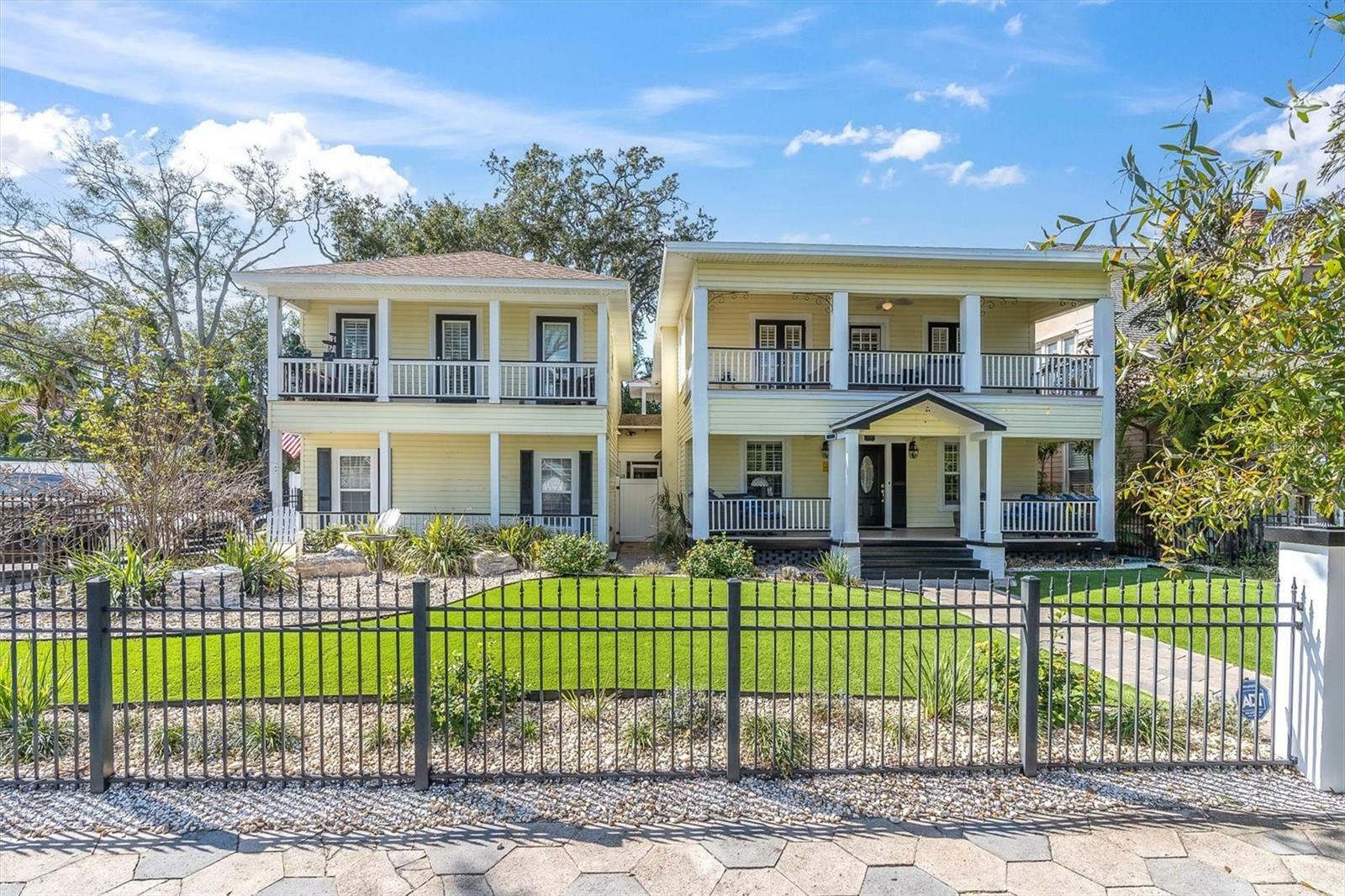 732 Oak Street NE  St Petersburg FL 33701 photo