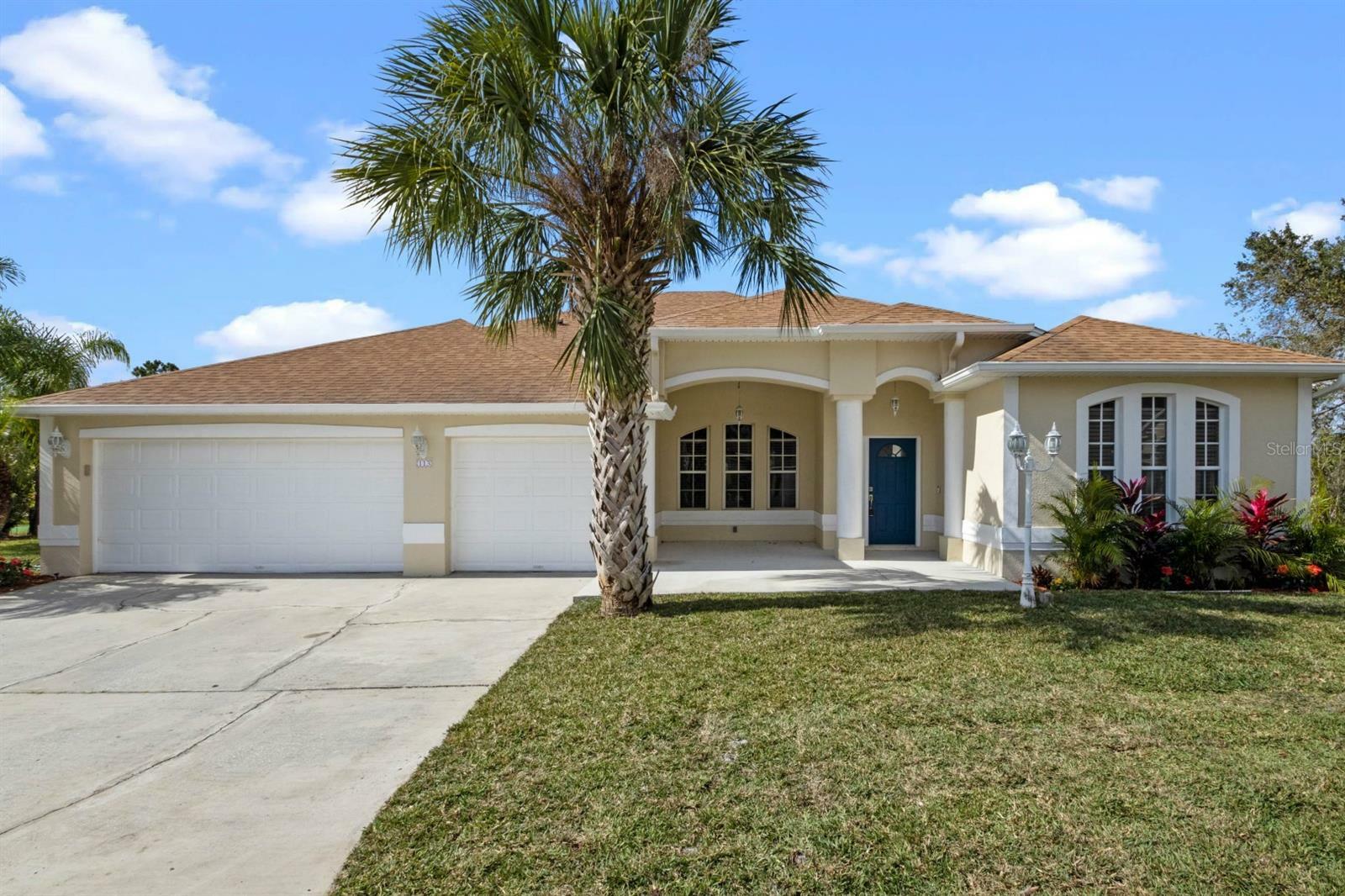 Property Photo: 113 Grand Reserve Court FL 33837