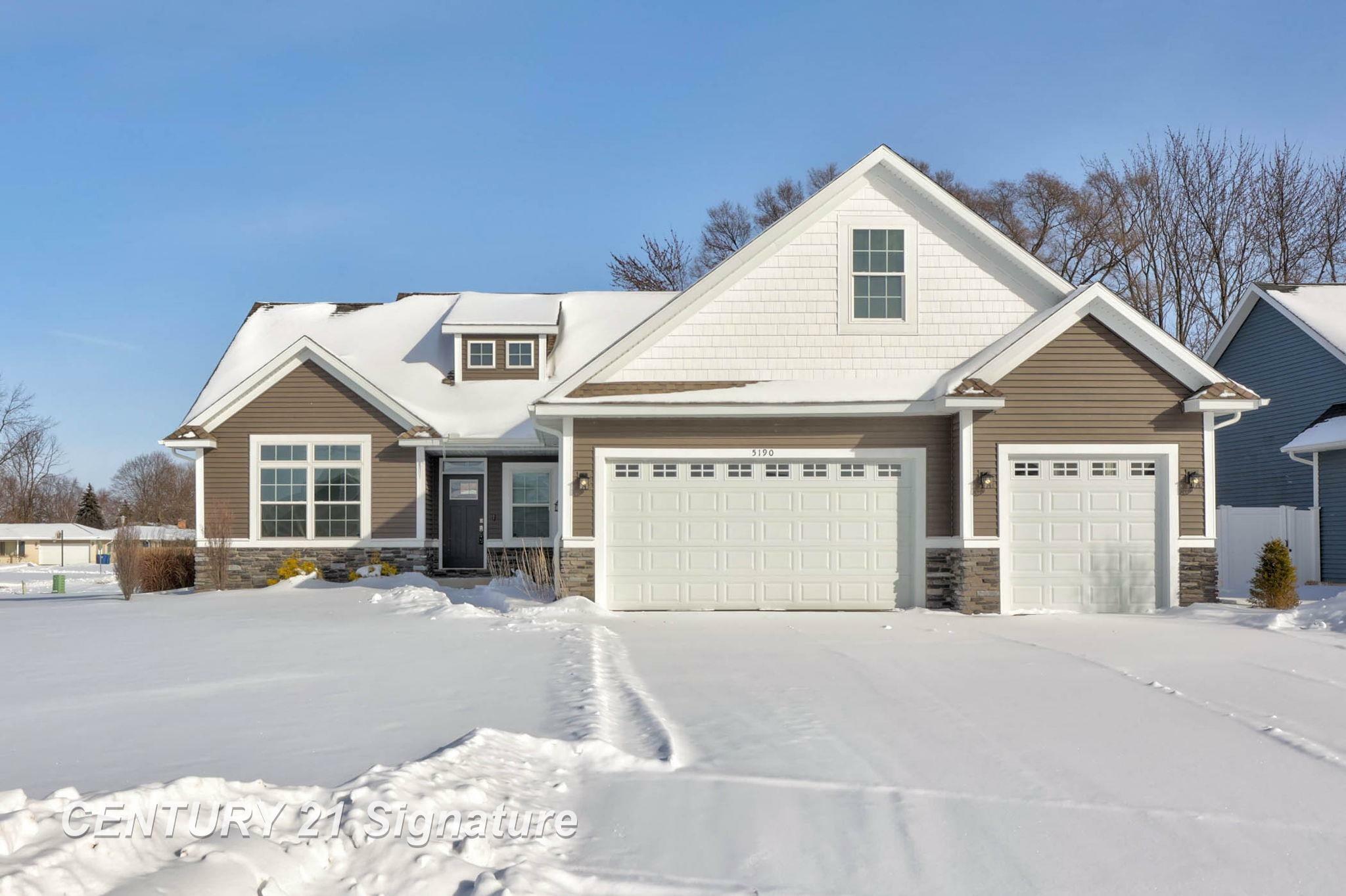 Property Photo:  5190 Pebblestone Lane  MI 48603 