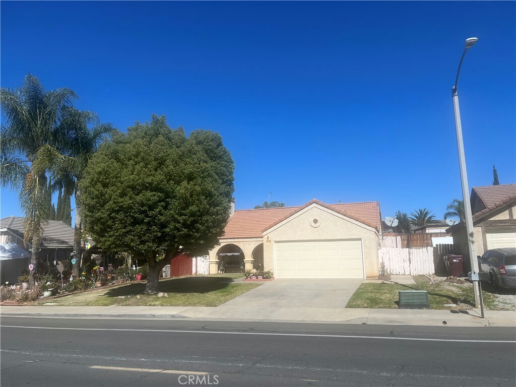 25584 Dracaea Avenue  Moreno Valley CA 92553 photo