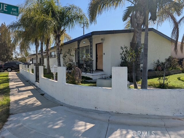 Property Photo: 9834 La Docena Lane CA 90660