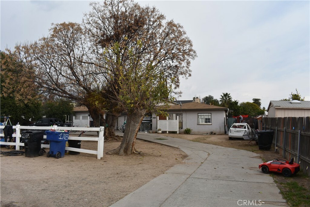 Property Photo:  1703 Garden Drive  CA 92404 