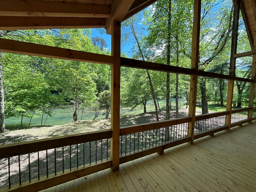 Property Photo: 577 Blackberry Drive GA 30559
