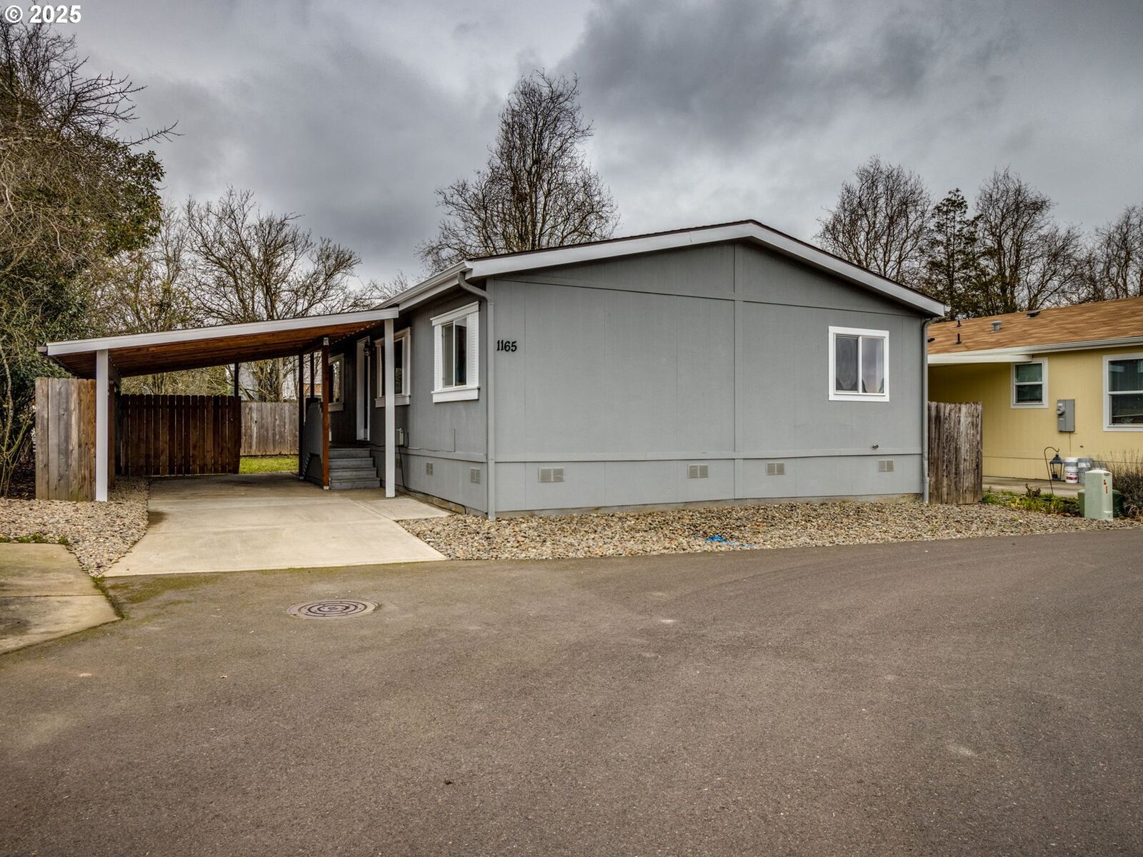 Property Photo:  1165 Bridge Loop  OR 97127 