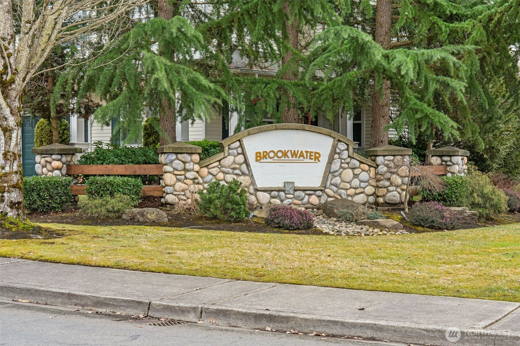 Property Photo: 10106 201st Ave Ct East WA 98391