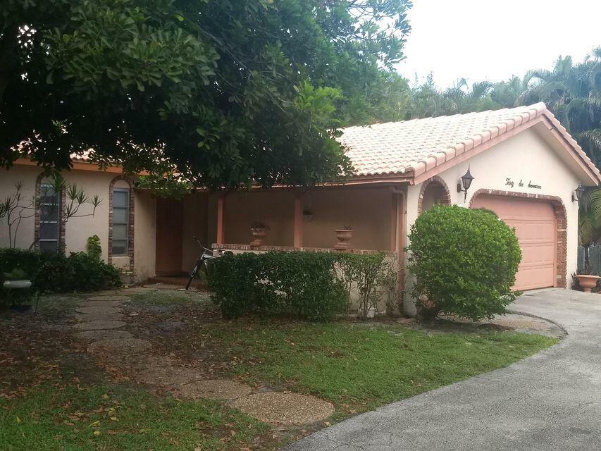 Property Photo: 3617 Sherwood Boulevard B FL 33445