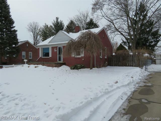 Property Photo:  9563 Cardwell Street  MI 48150 