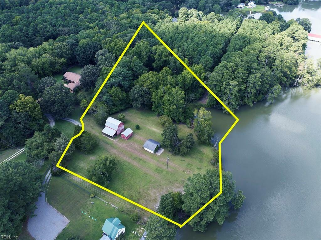 Property Photo: 2.87ac Morris Creek Ln VA 23109