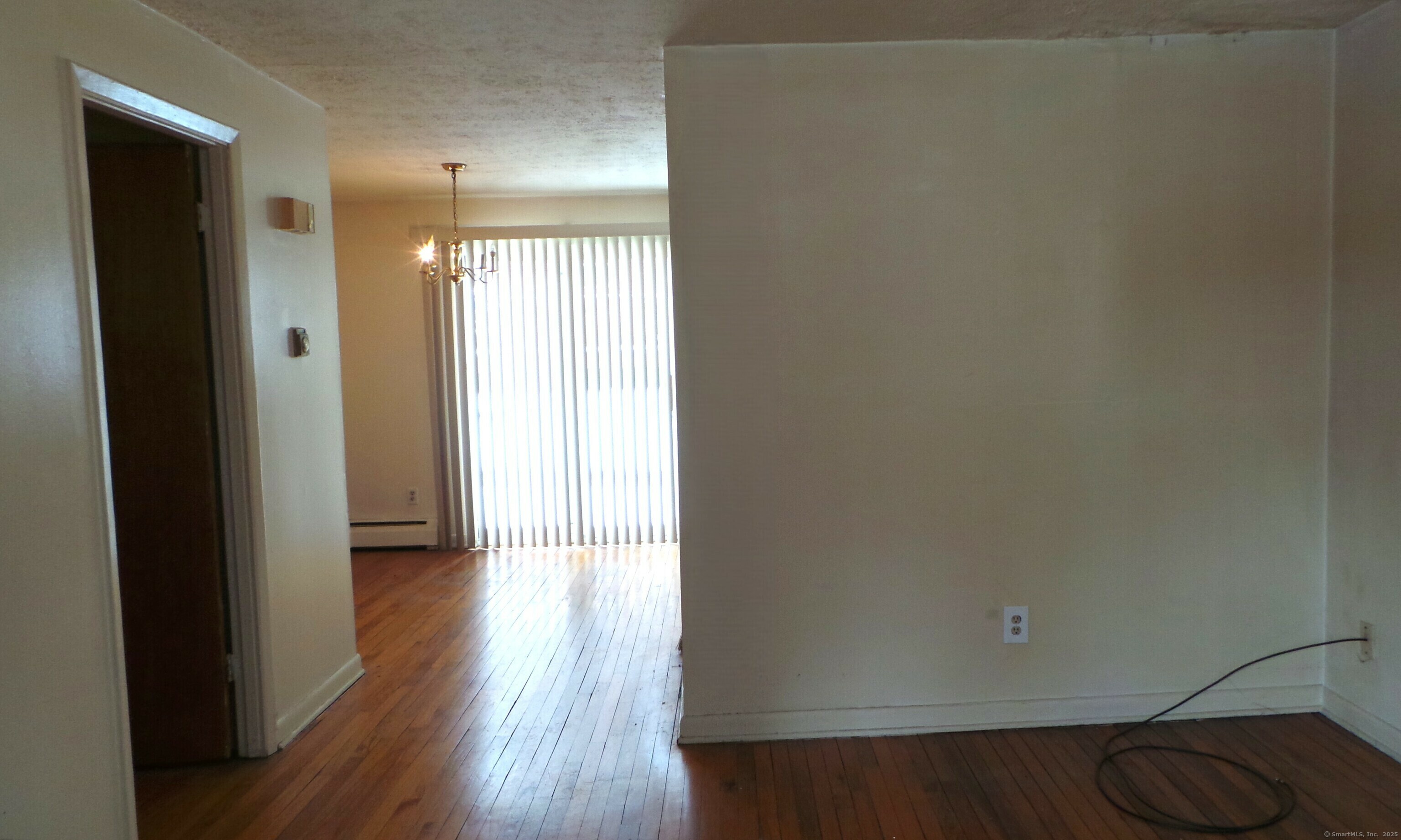 Property Photo:  280 Capen Street 28  CT 06112 