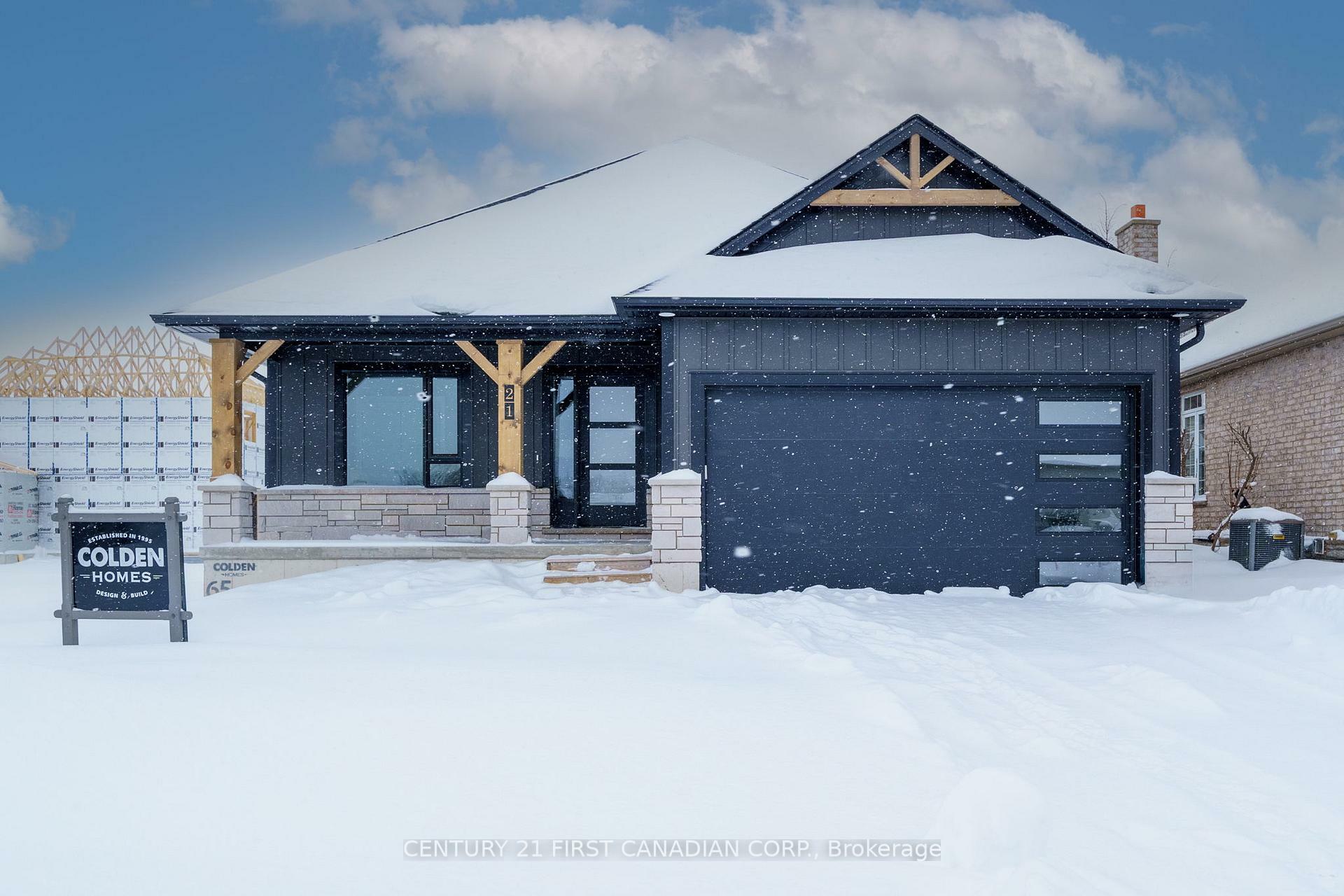 21 Hamilton Street  North Middlesex ON N0M 1A0 photo